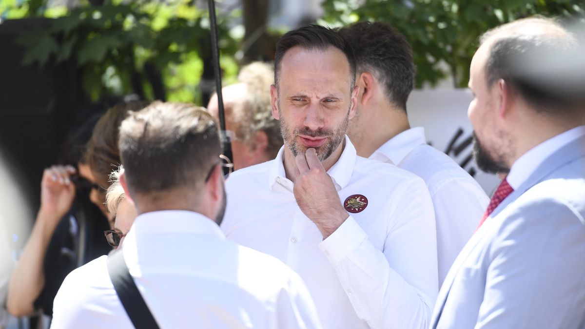 Janusz Kowalski znów w akcji. Tym razem odniósł się do sprawy Legii.