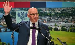 "Dobitnie pokazali". John Swinney ponownie szefem rządu Szkocji