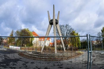 Bydgoszcz: Skwer im. Leszka Białego niemal całkowicie zamknięty