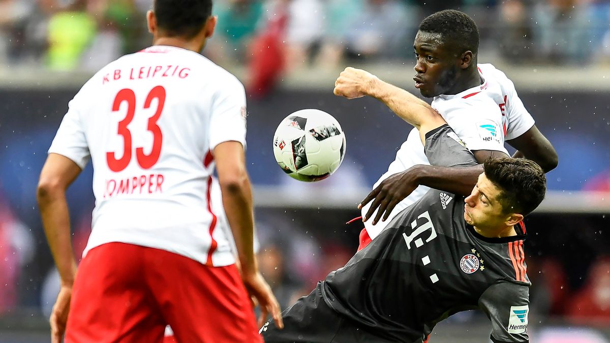 PAP/EPA / FILIP SINGER