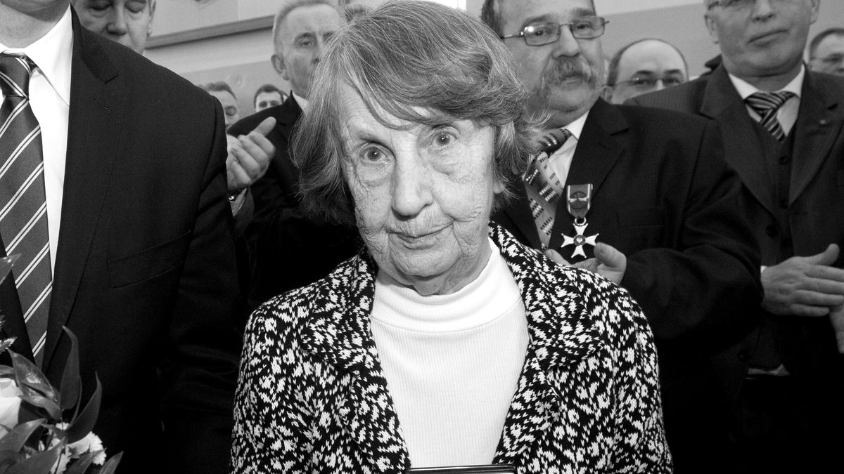 Prof. dr hab. Biruta Petrykowska-Lewaszkiewicz 