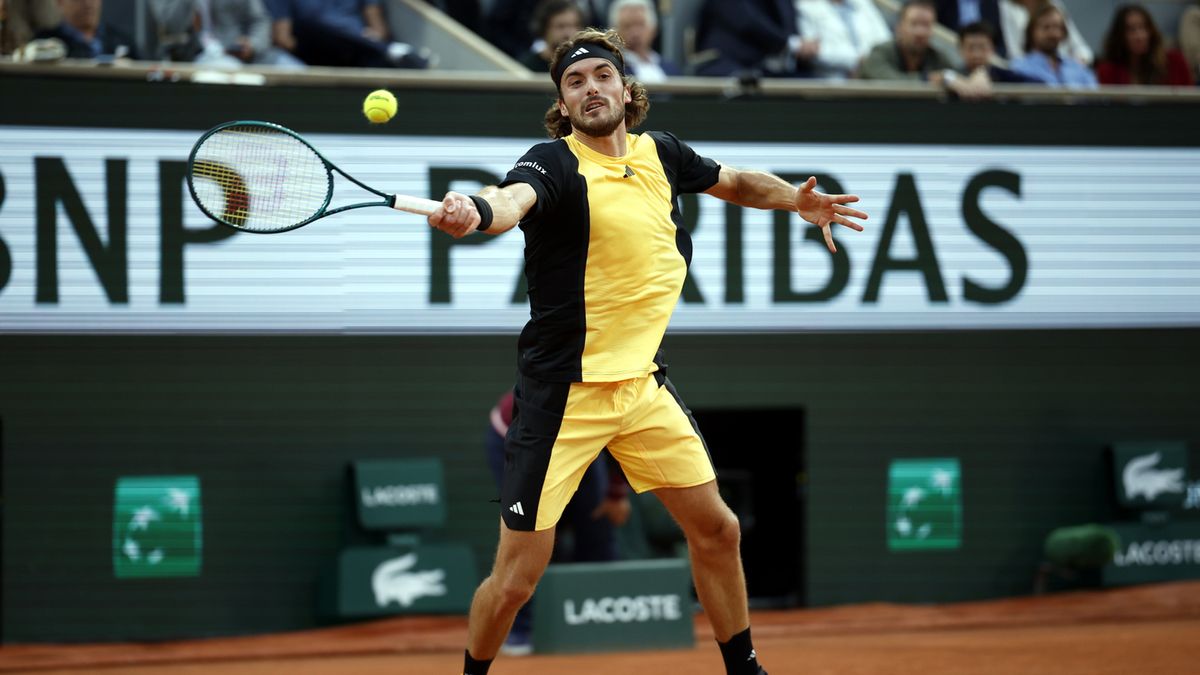 PAP/EPA / Yoan Valat / Na zdjęciu: Stefanos Tsitsipas