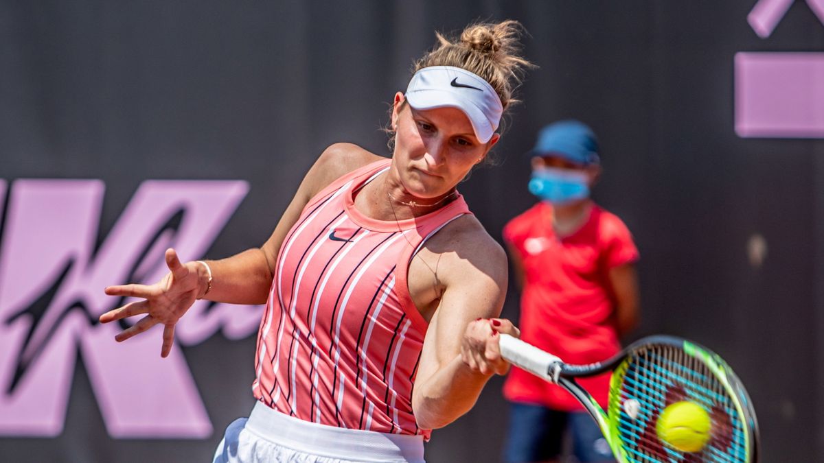 Zdjęcie okładkowe artykułu: PAP/EPA / MARTIN DIVISEK / Na zdjęciu: Marketa Vondrousova