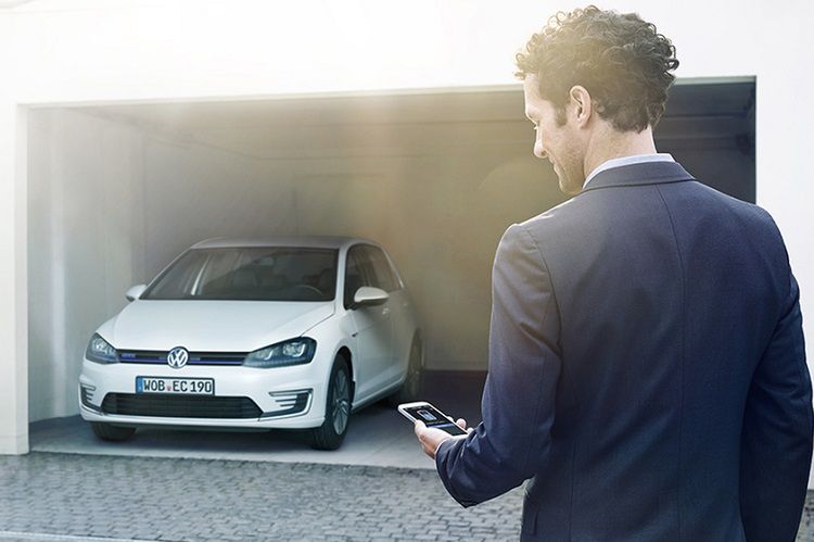 Volkswagen Car-Net: Golf zdalnie sterowany aplikacją na smartfona