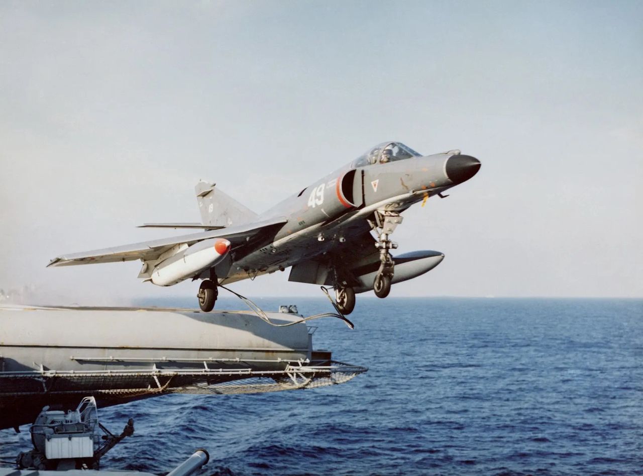 Super Étendard aircraft during takeoff from the aircraft carrier