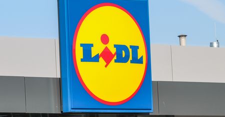 Znajdują się pod podłogą. Niesamowity widok w Lidlu