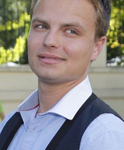 Marcin Hakiel pokazał zdjęcie z ukochaną. "Tajemnicza blondynka" pochwaliła się figurą