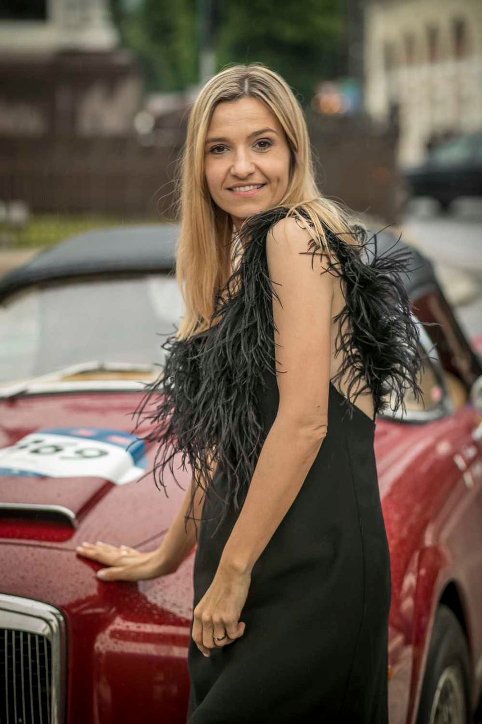 Joanna Koroniewska w czarnej stylizacji w Wenecji