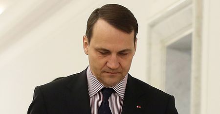 MSZ zaskoczone wypowiedzią Radosława Sikorskiego