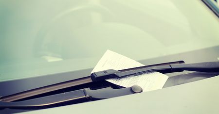 Zawód znienawidzony przez społeczeństwo. Jak wygląda praca parkingowego?