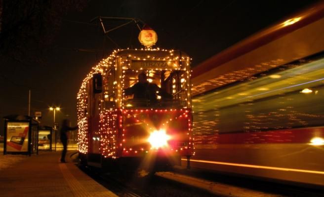 Po Gdańsku jeździ "świąteczny tramwaj"