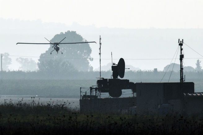 Drony nad bazą okrętów nuklearnych we Francji