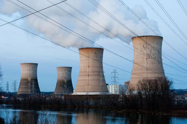 "Nieprzewidziana sytuacja" na budowie elektrowni atomowej w Ostrowcu