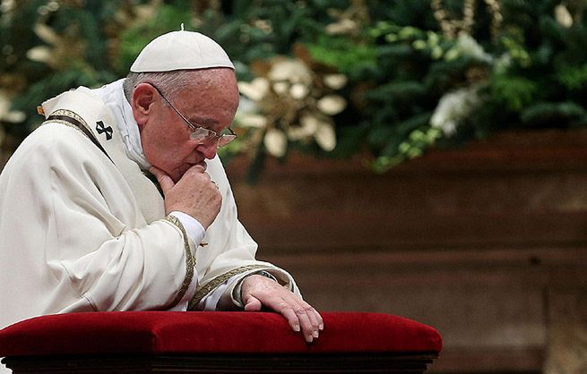 Papież Franciszek apeluje o pomoc dla ludności Iraku, Syrii i pokój na Ukrainie