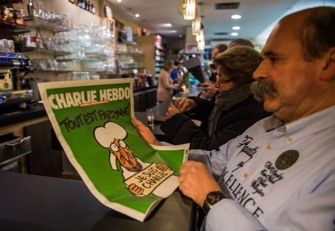 Nowe karykatury Mahometa w "Charlie Hebdo". Jak zareagują muzułmanie?