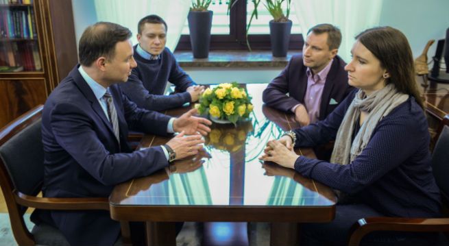Andrzej Duda za wyborem w sprawie obowiązku szkolnego 6-latków