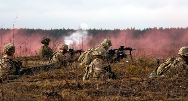 Reuters o obawach krajów wschodniej flanki NATO