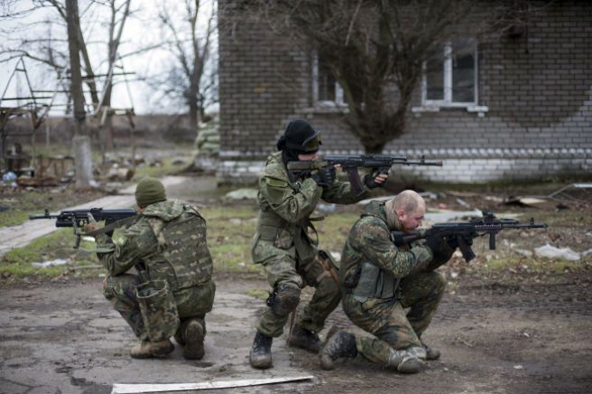 Ukraińcy: przeciwnik szykuje uderzenie na Debalcewe i Mariupol