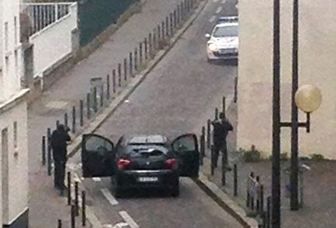 Francuski policjant badający sprawę ataku na "Charlie Hebdo" popełnił samobójstwo