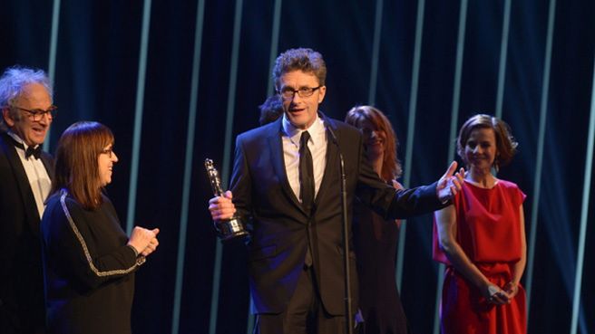 Paweł Pawlikowski odbiera nagrodę za film "Ida"