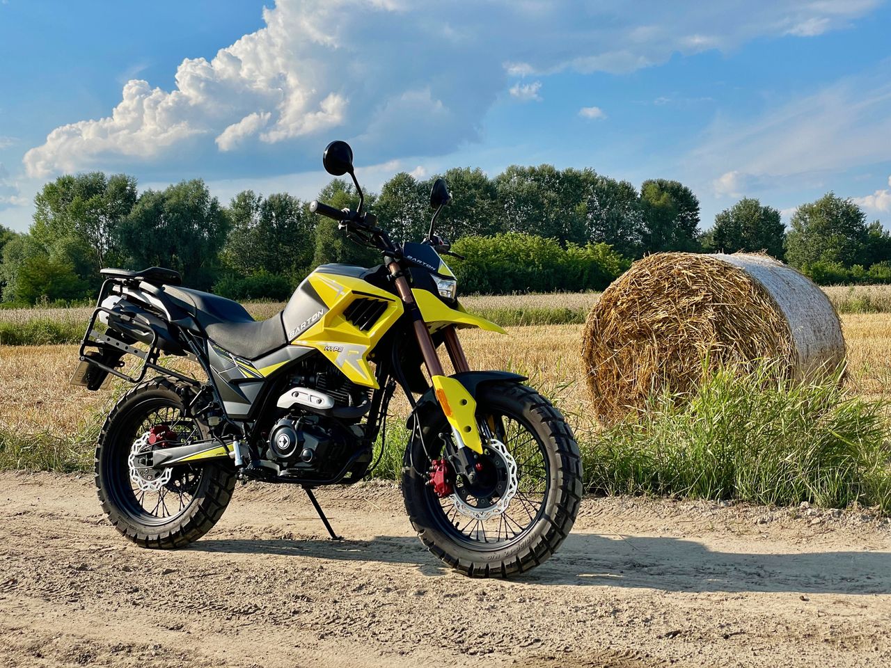 Test: Barton Hyper 125 – żądny przygód