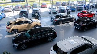 Odliczenie VAT zachętą do kupowania elektryków. KE rozważa nowe zasady