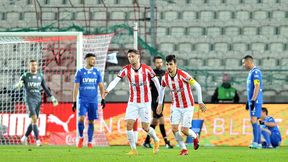 Święta Wojna o przetrwanie. Motywacyjny hot dog i spokój Probierza