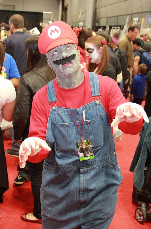 Niezwykłe przebrania uczestników konwentu Comic-Con 2011 34
