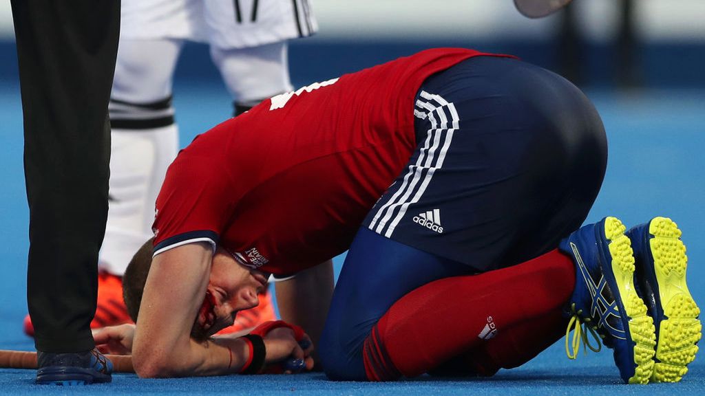 Zdjęcie okładkowe artykułu: Getty Images / Naomi Baker / Moment kontuzji Sama Warda