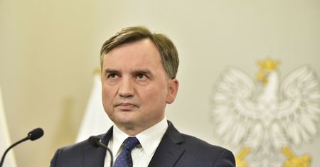 Ziobro wyciąga z szafy nowe kwoty. Jest apel do prezydenta