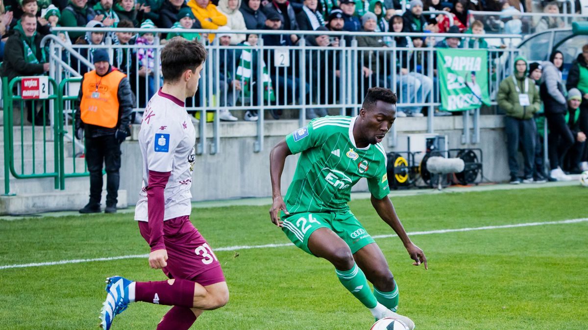 WP SportoweFakty / Tomasz Fijałkowski / Zie Ouattara (przy piłce)