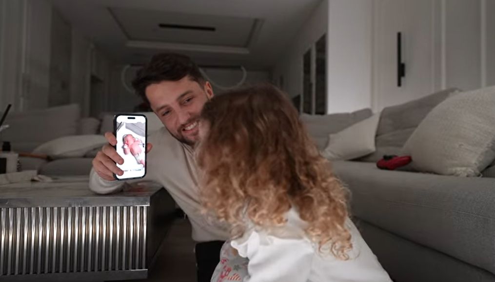 Tak córka Andziaks zareagowała na młodszego brata!