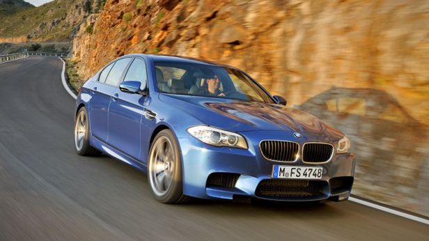 2012 BMW M5 F10