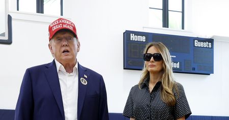 "Fałszywa Melania" u boku Trumpa. Teoria spiskowa krąży po sieci