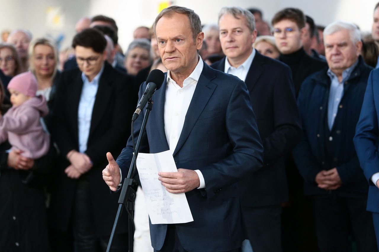 To byłaby sensacja. Hołownia komentuje plotki na temat PO