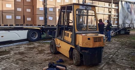 Spektakularna akcja CBŚP i KAS. Zabezpieczono 16 ton nielegalnego tytoni