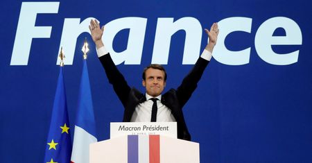 Delegowanie pracowników w UE. Macron chce odizolować Węgry i Polskę