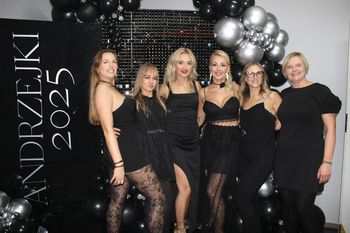 Chmielink: Za nami zabawa andrzejkowa. Parkiet wypełnił się po brzegi