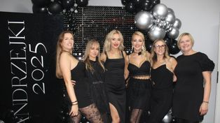 Chmielink: Za nami zabawa andrzejkowa. Parkiet wypełnił się po brzegi