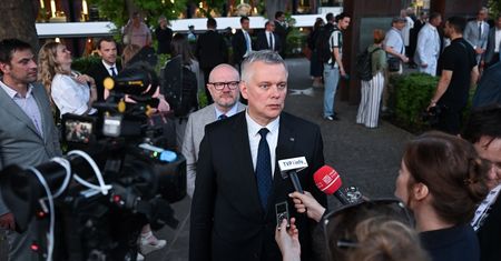 Siemoniak z apelem do innych krajów. "Prosimy, żeby od tego odstąpili"