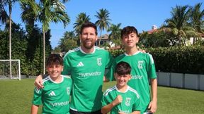 Leo Messi w koszulce hiszpańskiego klubu. Jest jego właścicielem