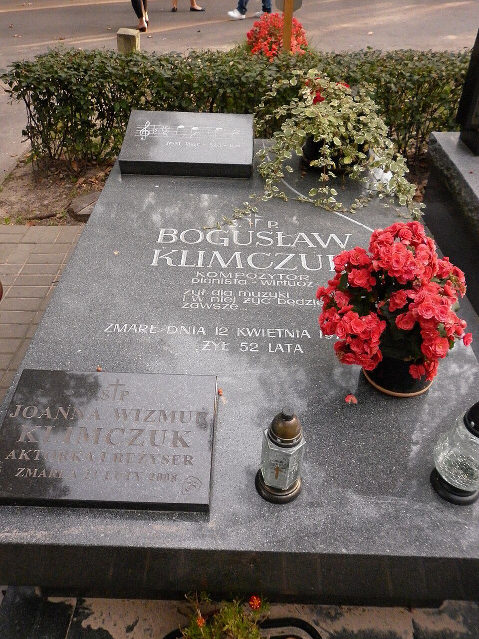 Grób Joanny Wizmur i jej teścia Bogusława Klimczuka