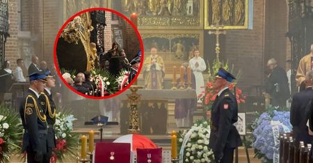 Pojawili się na ambonie. Przyjaciel i narzeczona pożegnali strażaka Patryka Michalskiego