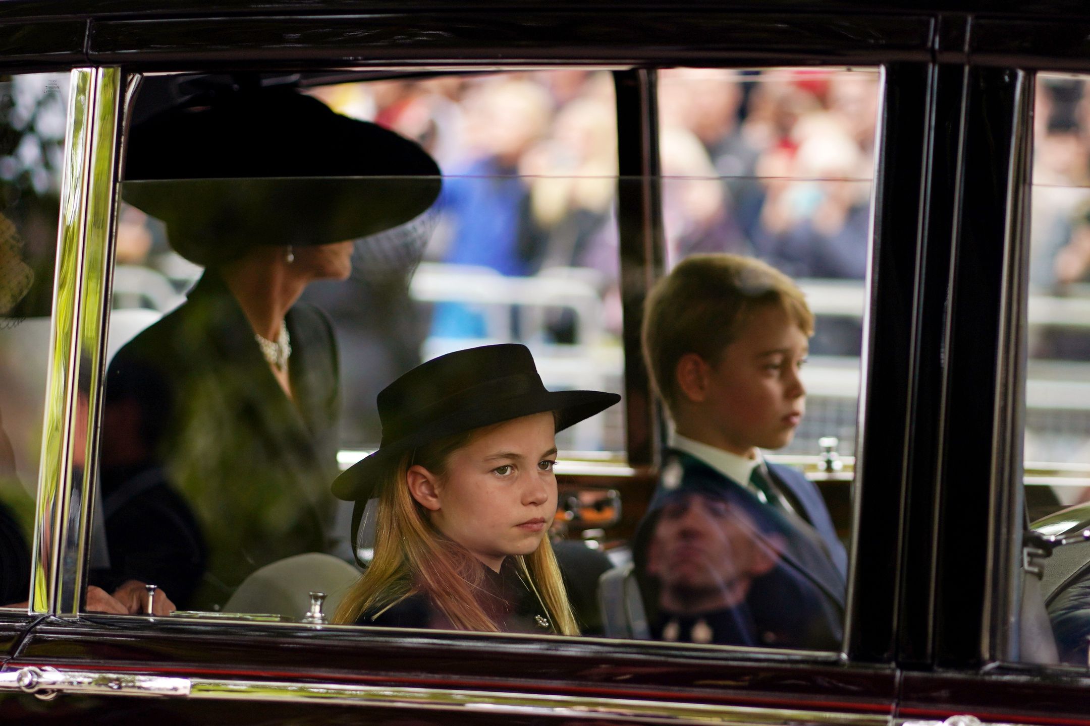 Księżniczka Charlotte i książę George