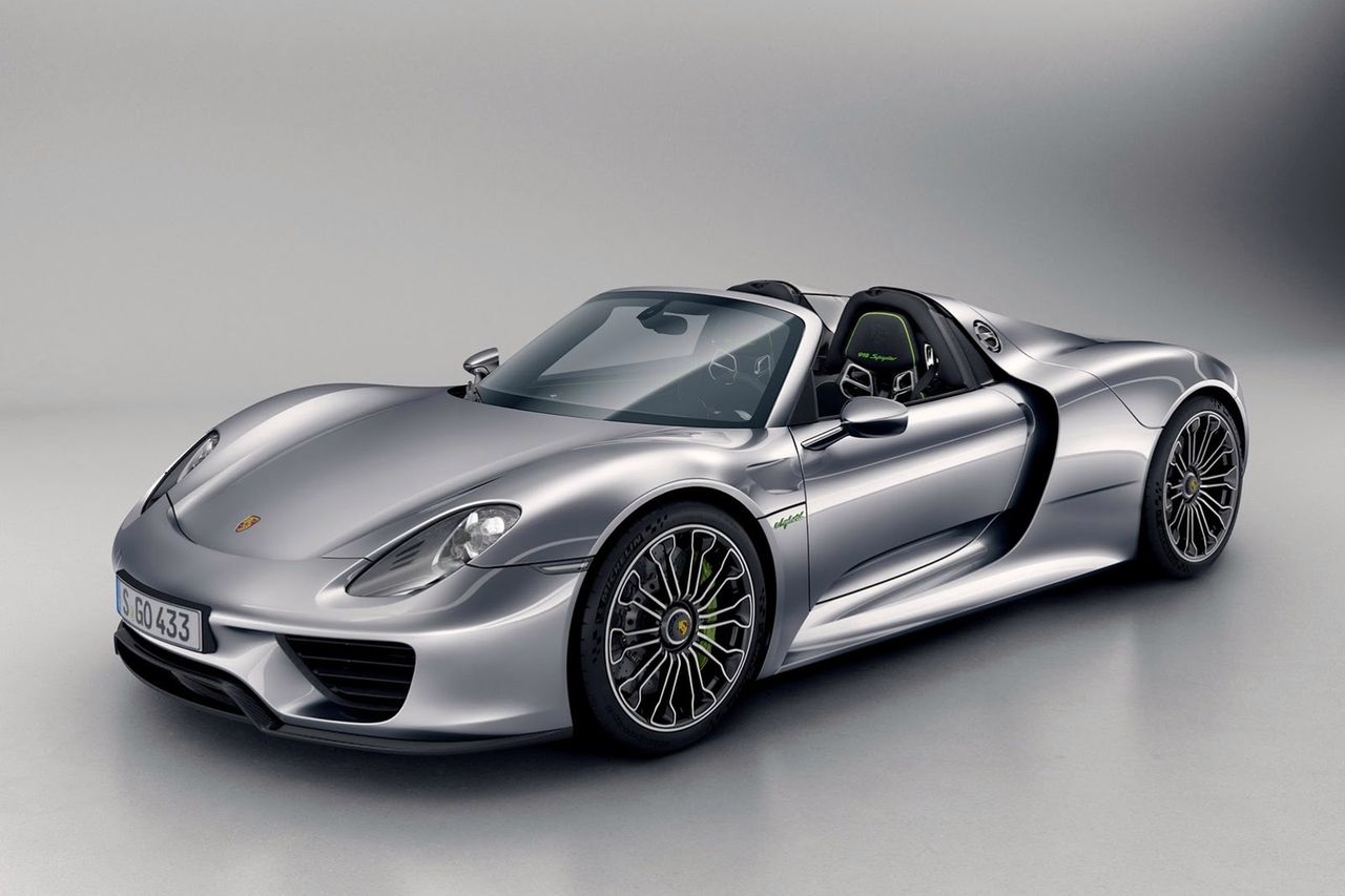 Porsche ogłasza poprawione osiągi 918 Spyder