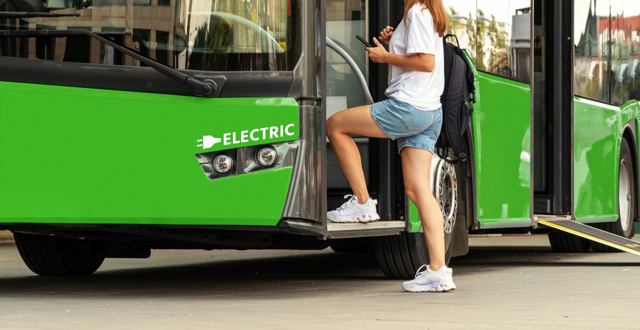 Suwałki: Nowe, elektryczne autobusy już wożą pasażerów