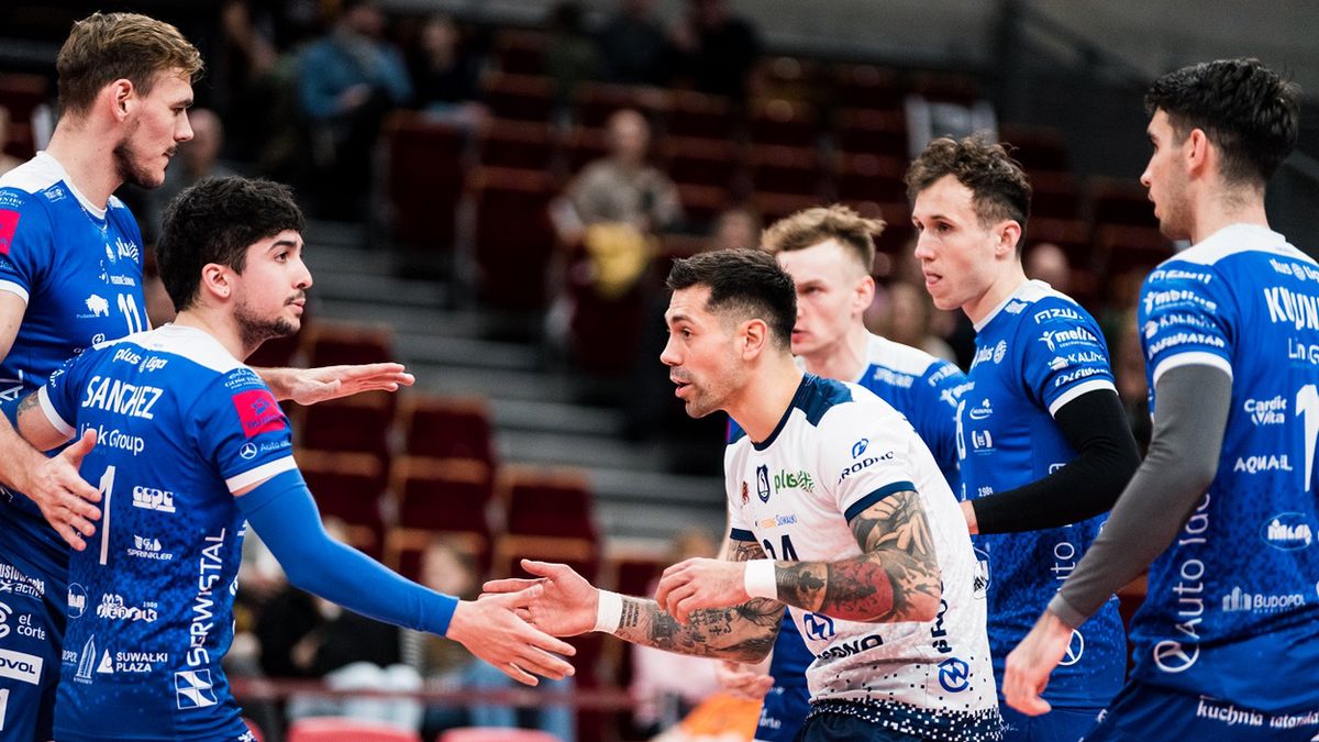 Jugadores del club de voleibol Olubsk-Malo Suwalki