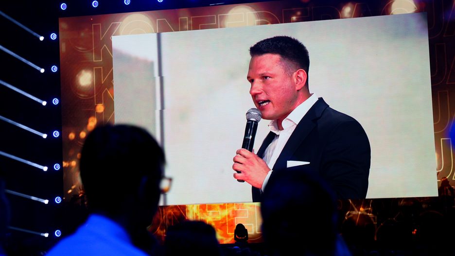 KATOWICE, POLAND - SEPTEMBER 23: Konfederacja Party leader, Slawomir Mentzen, during the Confederation convention at Spodek on September 23, 2023 in Katowice, Poland.
The 'Grand Confederation Convention' was held in Spodek. The event began with a musical performance. Then, the leaders of the Konfederacja party, Krzysztof Bosak and Slawomir Mentzen, appeared. Finally, the leading candidates for the Sejm in the next elections were presented. (Photo by Klaudia Radecka/NurPhoto via Getty Images)