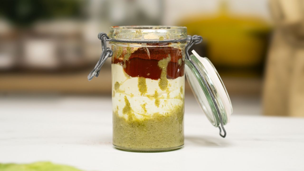 Do świątecznych sałatek robię sos hamburgerowy. Sprawdzi się też jako dip na sylwestra