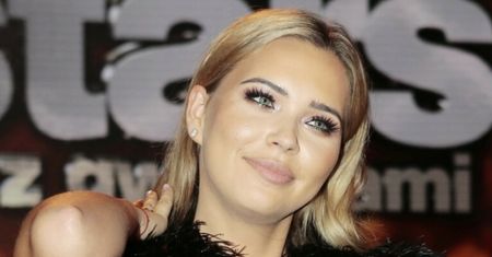 Sandra Kubicka tłumaczy się fanom z BLIZN NA STOPACH: "Dawali nam ZA MAŁE buty i kazali w takich iść lub pozować" (FOTO)